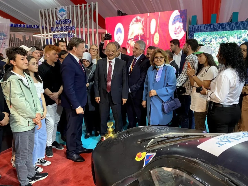 Bahçelievler Belediyesi, Tam Bana Göre Gençlik Festivali’ne Katıldı