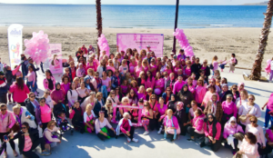 Kadınlar spor yaparak meme kanserine meydan okudu!