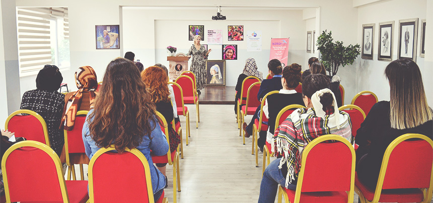 MENOPOZ SÜRECİ TÜM YÖNLERİYLE ELE ALINDI