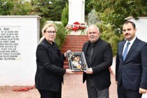 BAŞKAN MESUT ÜNER; ŞEHİTLER VURULUNCA DEĞİL UNUTULUNCA ÖLÜR