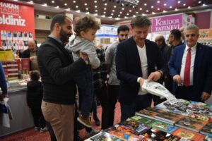 Bahçelievler Kitap Fuarına rekor ziyaretçi