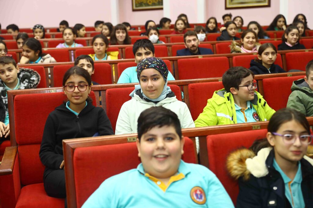 Çocuklar daha güzel Bağcılar için sunum yaptılar