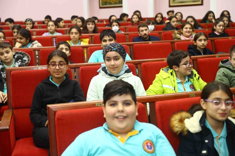 Çocuklar daha güzel Bağcılar için sunum yaptılar