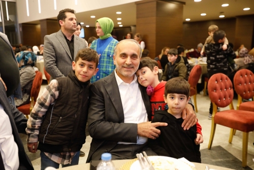 ARNAVUTKÖY BELEDİYESİ’NDEN ANLAMLI İFTAR PROGRAMI