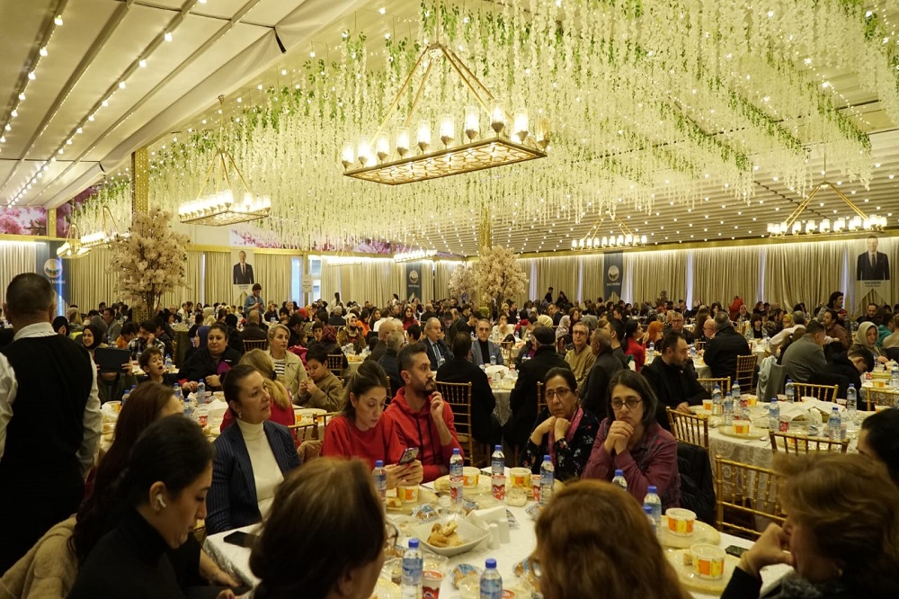 AVCILAR’DA İFTAR PROGRAMLARI HIZINI KESMEDEN DEVAM EDİYOR