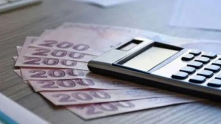 Emeklilere bayram ikramiyesi ödeme tarihleri açıklandı