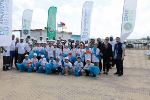 KARABURUN SAHİLİ’NDE SIFIR ATIK ETKİNLİĞİ