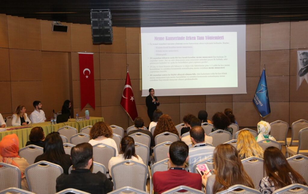 UZMANLAR UYARDI: MEME KANSERİ CİNSİYET AYIRT ETMİYOR