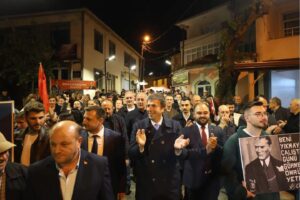 ÇATALCA’DA BAYRAM ÇOŞKUSU  AKŞAM MAHALLELERE TAŞTI