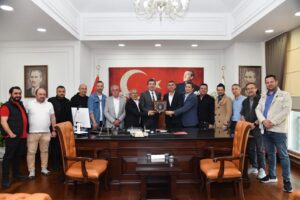 BAŞKAN GÜZEL’E TEBRİK ZİYARETLERİ SÜRÜYOR