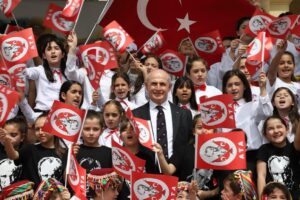 B. ÇEKMECE’DE 23 NİSAN ÇOŞKUSU DEVAM EDİYOR