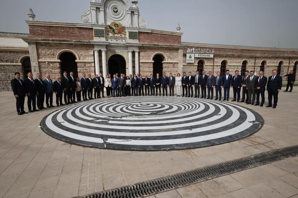 EKREM İMAMOĞLU 39 BELEDİYE BAŞKANIYLA BULUŞTU