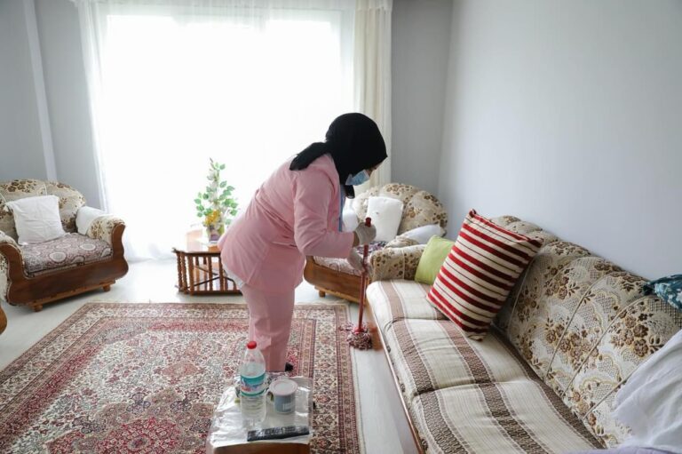 SİLİVRİ’DE SOSYAL HİZMETLER  TAKDİR TOPLUYOR