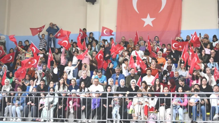 Esenyurt’ta coşkulu 19 Mayıs