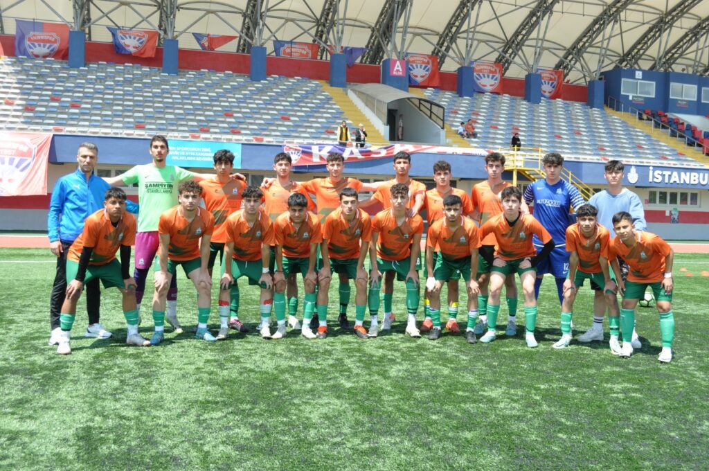 İST.ARENA U17 DUDULLU’YA HAZIR