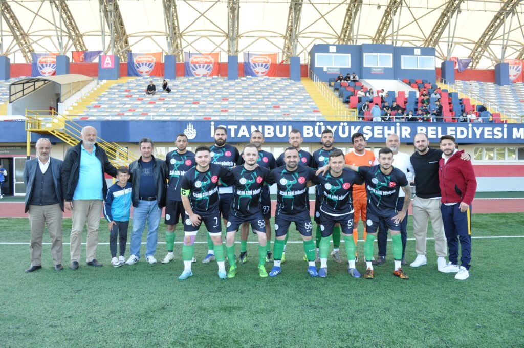 ÇELTİKKÖYSPOR HEM HAKEME HEM RAKİBİNE YENİLDİ ( 0 – 6 )