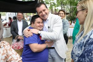 BALCIOĞLU ANNELERİN GÜNÜNÜ UNUTMADI