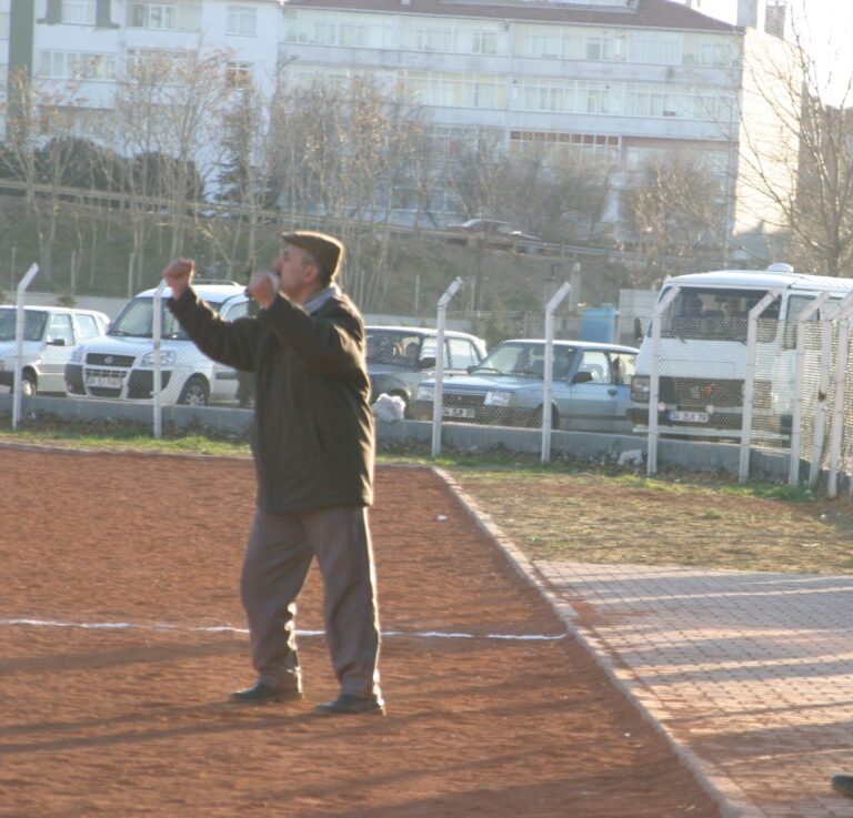 URAL “GENÇLER İÇİN VARIZ”