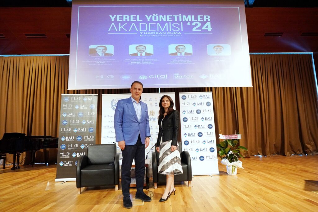 BAŞKAN ÇALIK, TECRÜBELERİNİ GENÇLERE AKTARDI