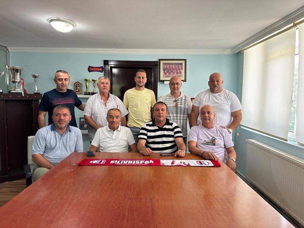 ÇOLAKOĞLU BAŞKAN ADAYLIĞINDAN ÇEKİLDİ