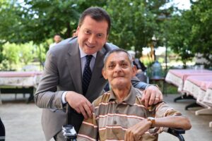 Başkan Balcıoğlu’ndan Huzurevlerine Bayram Ziyareti