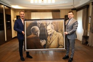 Başkan Balcıoğlu, Beylikdüzü Belediye Başkanı Mehmet Murat Çalık’ı Makamında Ağırladı