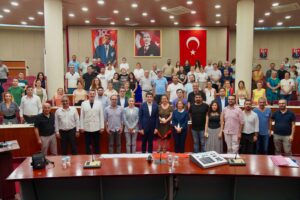 AVCILAR BELEDİYESİ’NDE TOPLU İŞ SÖZLEŞMESİ COŞKUSU