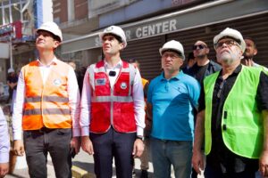 AVCILAR’DA METRUK BİNALARIN YIKIMINA BAŞLANDI