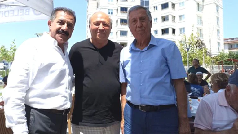 Silivri Cemevi’nde Aşure etkinliğine büyük ilgi