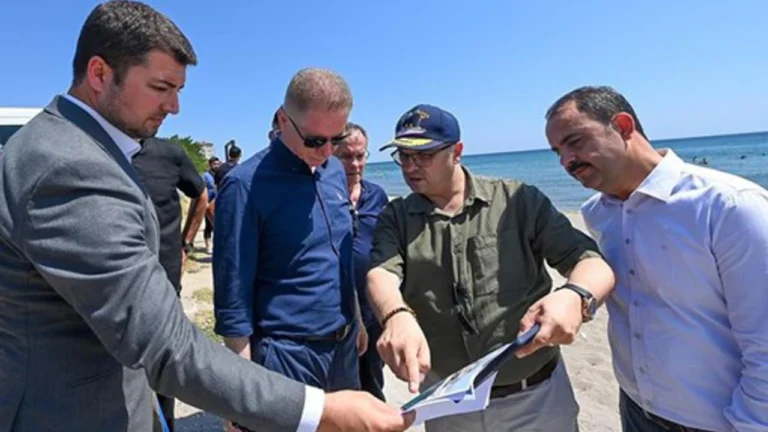 Vali Davut Gül Selimpaşa sahilde