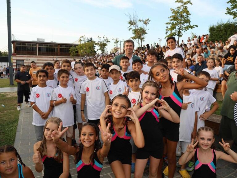 Minik Yüreklerin Büyük Hedeflerine Ulaşmasını Sağlayacağız.