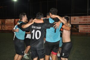 SAM-DER PENALTILARLA FİNALDE ( 5 – 4 )