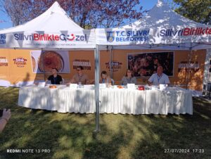 Börek festivali jürisi görev başında