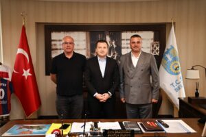 Başkan Balcıoğlu, CHP İl Başkan Yardımcılarını Ağırladı