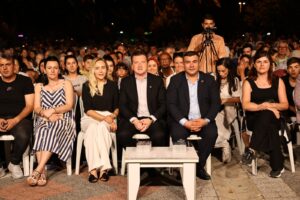 SİLİVRİ’DE YAZ SEZONU, COŞKULU KONSER İLE BAŞLADI