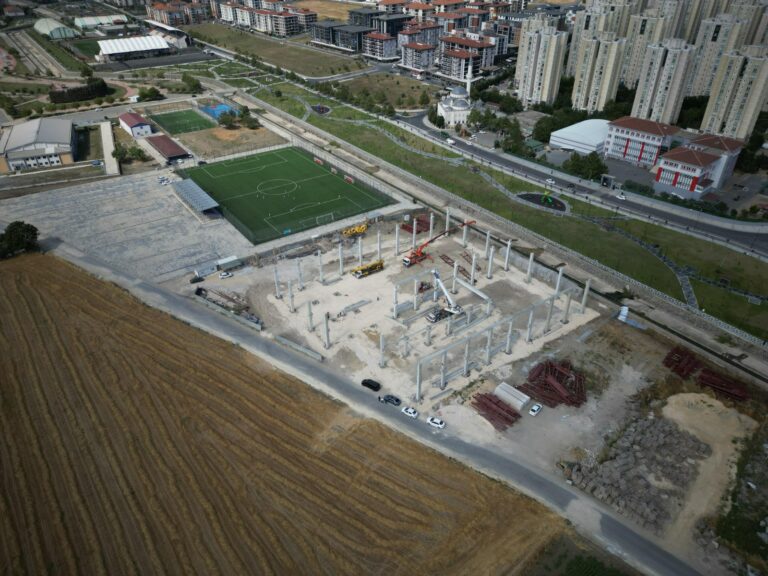 Bora Balcıoğlu, Yeni Mahalle Spor Adası Çalışmalarını İnceledi