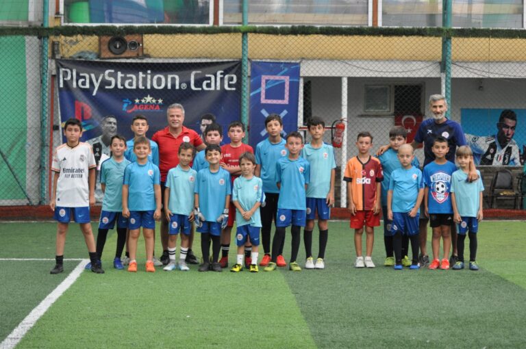 ISPARTAKULE FUTBOL OKULU’NA YOĞUN İLGİ