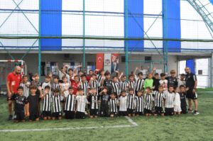 SİLİVRİ’NİN YAVRU KARAKARTALLARI