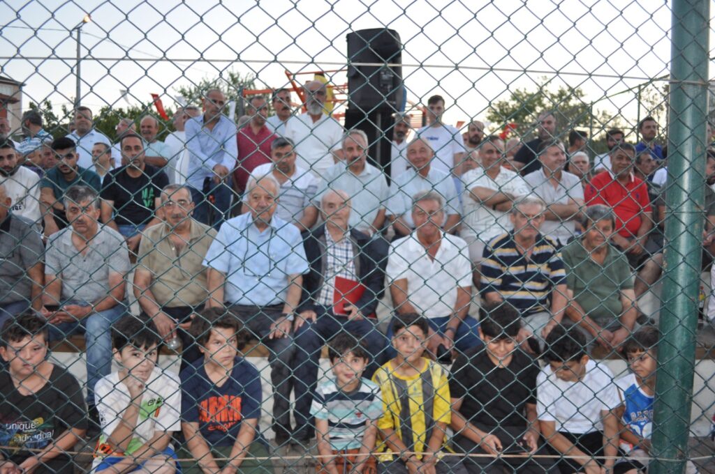 FUTBOL AŞKI ÇANTA’DA BİR BAŞKA