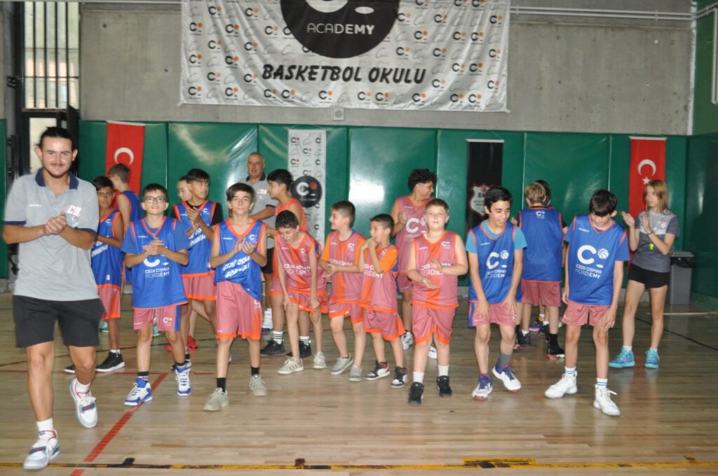 SİLİVRİ CEDİ OSMAN ACADEMY DOLU DİZGİN