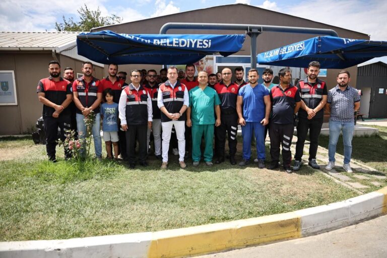 Başkan Balcıoğlu, Küçük Hayvan Rehabilitasyon Merkezi’ni Ziyaret Etti
