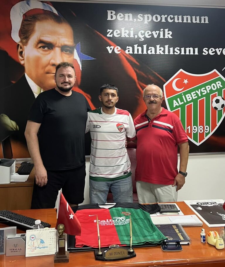 ALİBEYSPOR BOMBALARI PATLATT