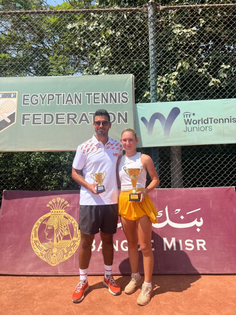 İREM KURT ŞAMPİYONLUKLARA ABONE