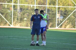 ÖZGÜR ERGÜN İŞİ SIKI TUTUYOR