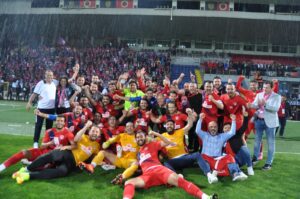 ŞAMPİYON APOLETLİ İŞKAR VELİMEŞE’DE