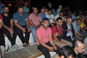 ÇEYREK FİNALE SEYİRCİ DAMGASI