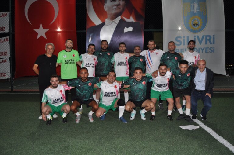 ÇAĞLAR MARKET – BOZKURT FUTBOLADA DOYURDU GOLLEREDE  ( 10 – 8 )