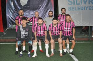 YARI FİNAL MAÇLARI ÖNCESİ NEFESLER TUTULDU