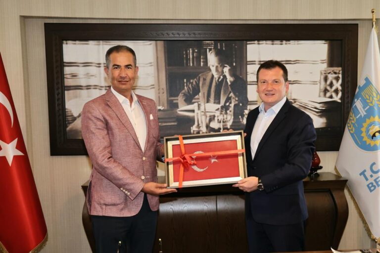 İlçe Milli Eğitim Müdürü Zekeriya Artar, Başkan Balcıoğlu’nu Ziyaret Etti