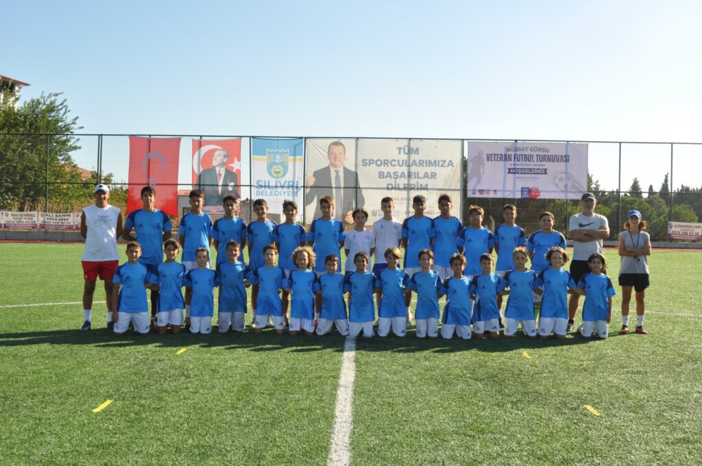 AKADEMİ DEĞİL FUTBOLCU FABRİKASI ( 4 )